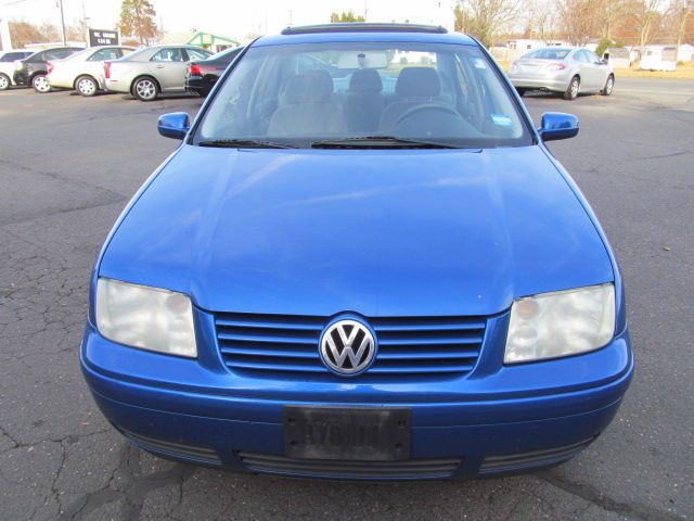 Volkswagen Jetta 2002 photo 1