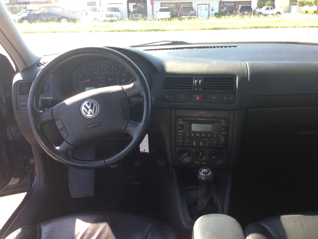 Volkswagen Jetta 2002 photo 11