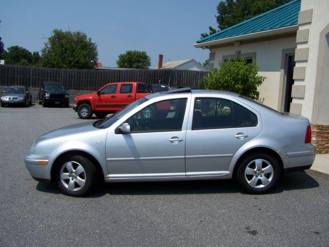 Volkswagen Jetta 2003 photo 1