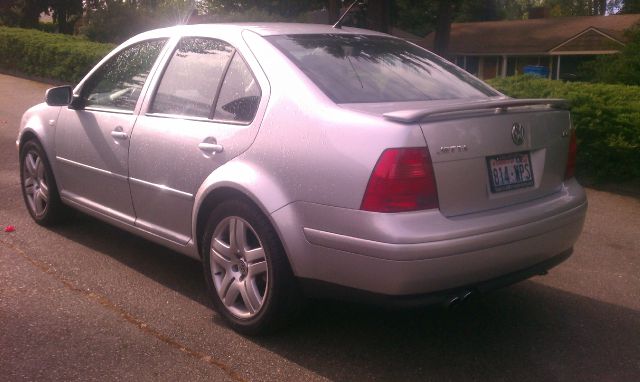 Volkswagen Jetta 2003 photo 10