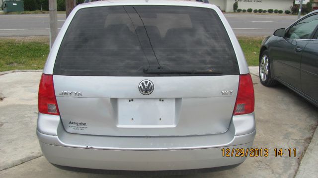 Volkswagen Jetta 2003 photo 4