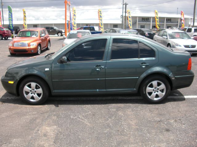 Volkswagen Jetta 2003 photo 1