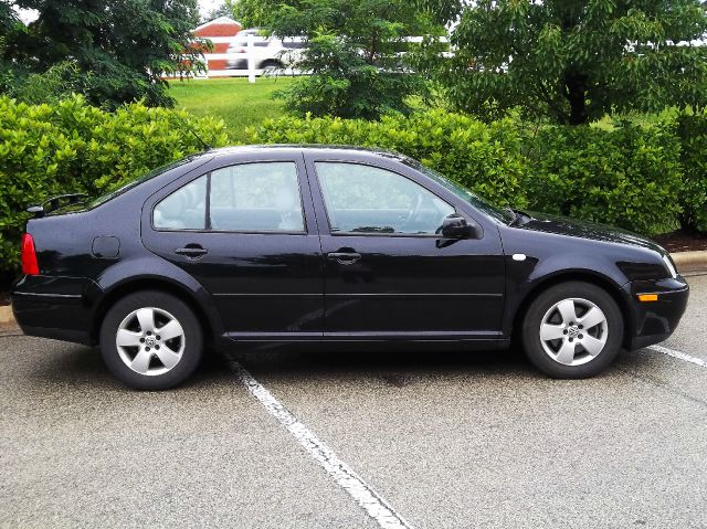 Volkswagen Jetta 2003 photo 2