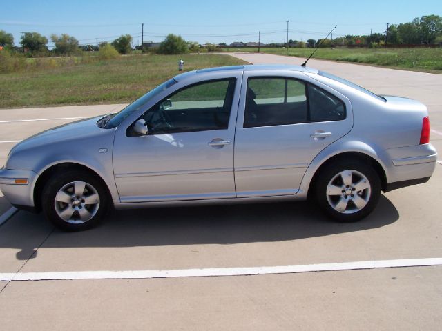 Volkswagen Jetta 2003 photo 2