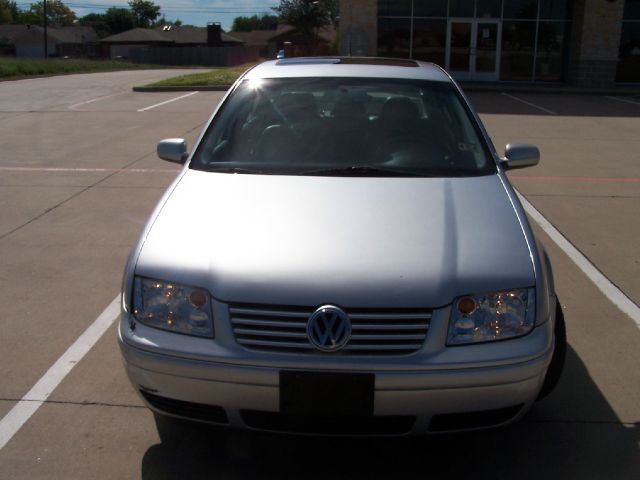 Volkswagen Jetta 2003 photo 3