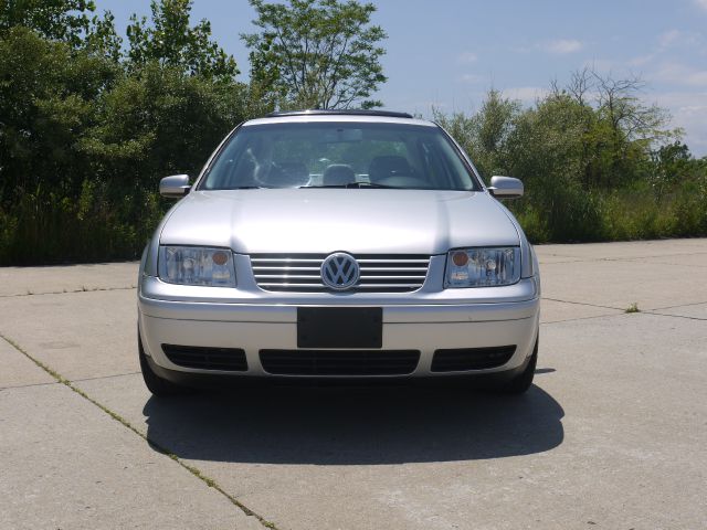 Volkswagen Jetta 2003 photo 1