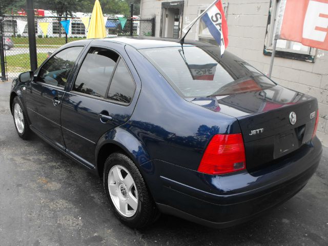 Volkswagen Jetta 2003 photo 2