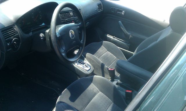 Volkswagen Jetta 2003 photo 1