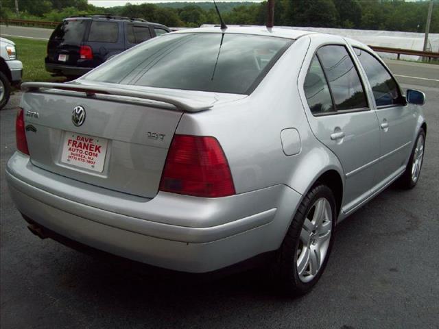 Volkswagen Jetta 2003 photo 2