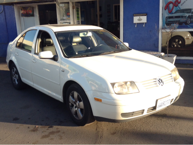 Volkswagen Jetta 2003 photo 1