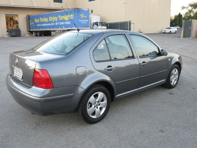 Volkswagen Jetta 2003 photo 3