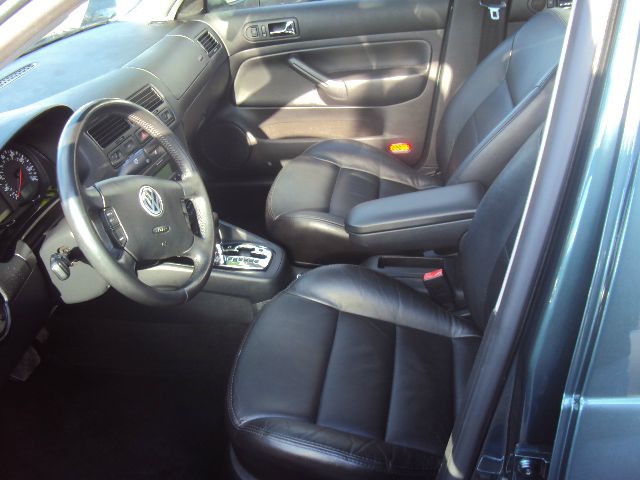 Volkswagen Jetta 2003 photo 2