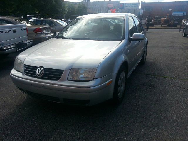 Volkswagen Jetta 2003 photo 1