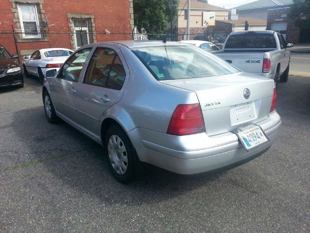 Volkswagen Jetta 2003 photo 2