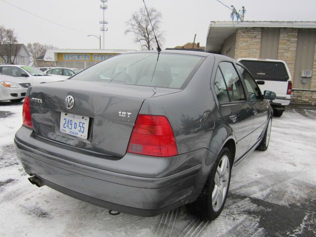 Volkswagen Jetta 2003 photo 2