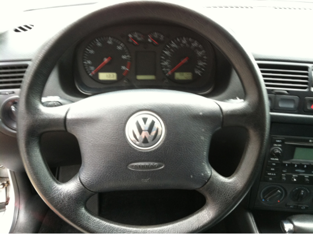 Volkswagen Jetta 2003 photo 1