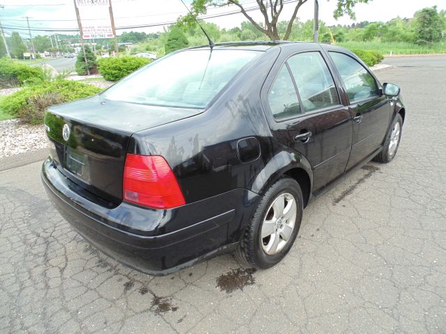 Volkswagen Jetta 2003 photo 1