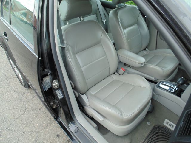 Volkswagen Jetta 2003 photo 4