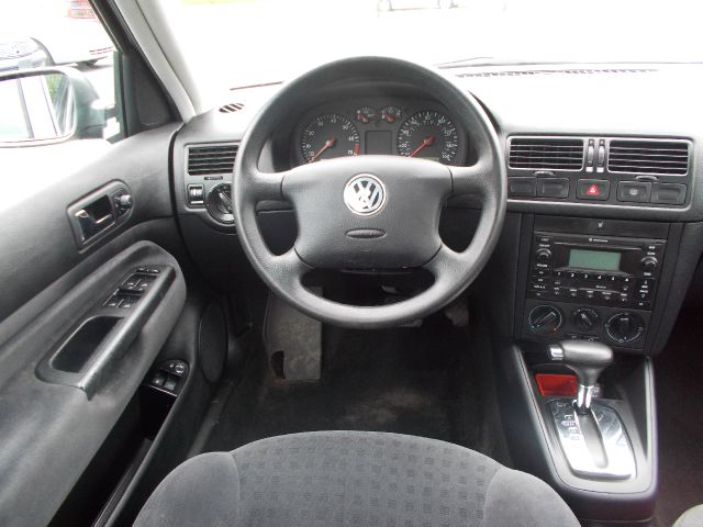 Volkswagen Jetta 2003 photo 10