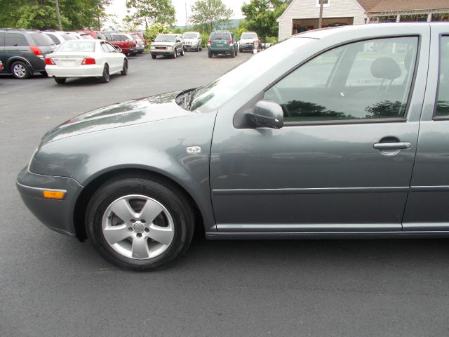 Volkswagen Jetta 2003 photo 17