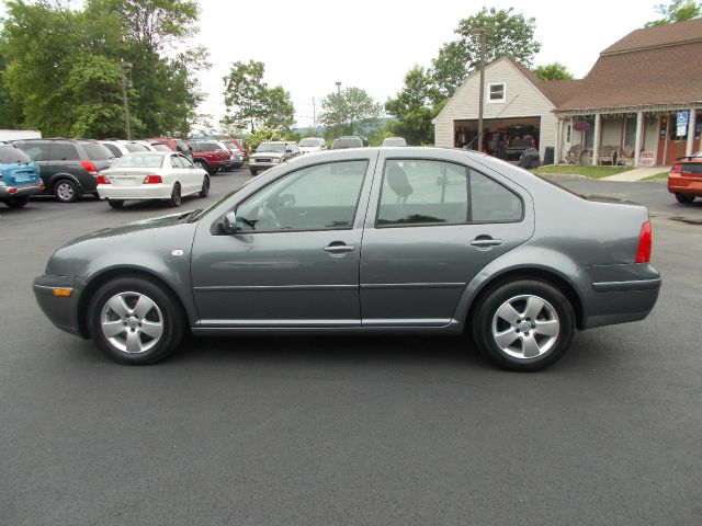 Volkswagen Jetta 2003 photo 3