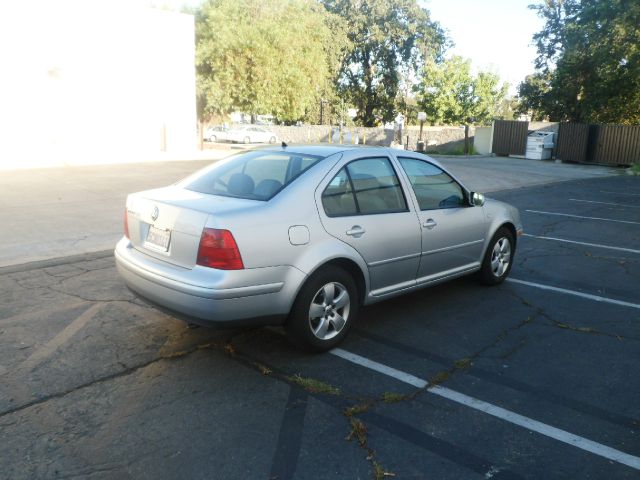 Volkswagen Jetta 2003 photo 1