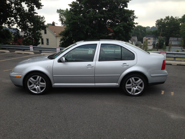 Volkswagen Jetta King Cab 4WD Sedan