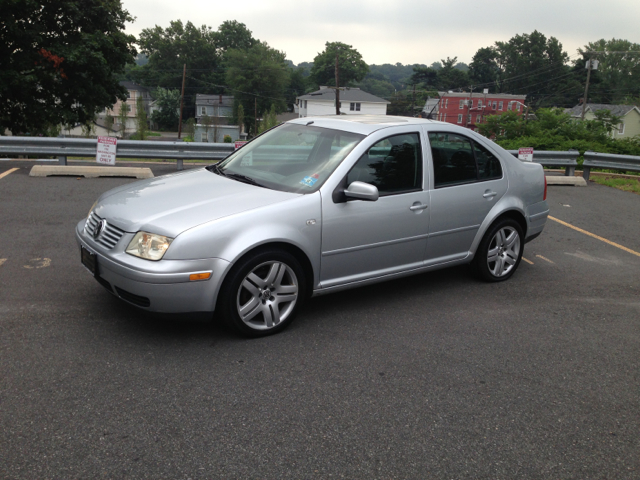 Volkswagen Jetta 2003 photo 1