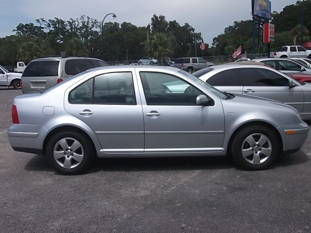 Volkswagen Jetta 2003 photo 2