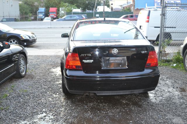 Volkswagen Jetta 2003 photo 4