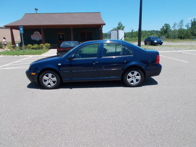 Volkswagen Jetta 2003 photo 2