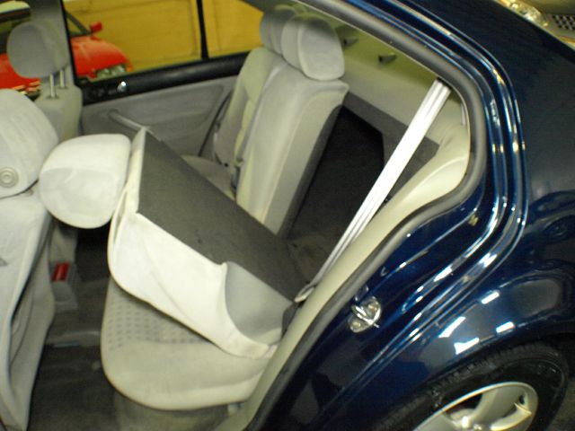 Volkswagen Jetta 2003 photo 18