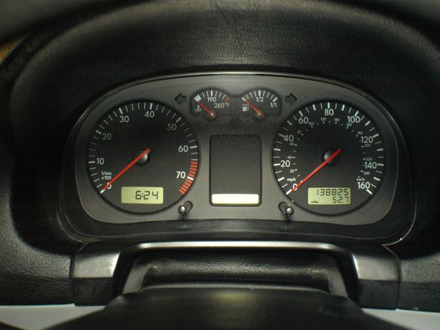 Volkswagen Jetta 2003 photo 25