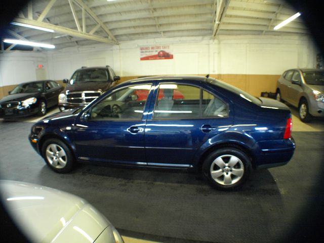 Volkswagen Jetta 2003 photo 26