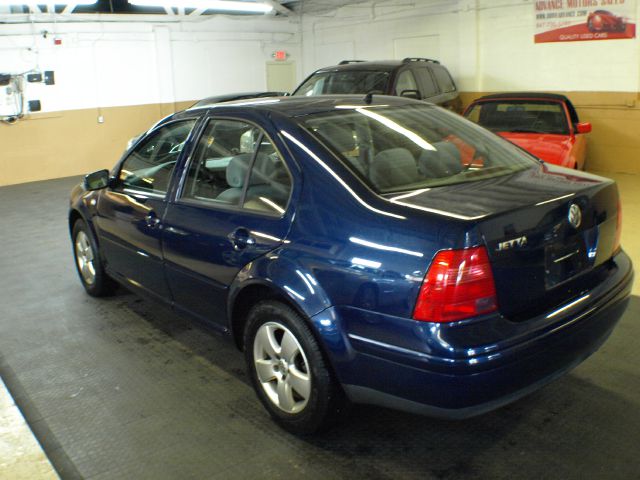 Volkswagen Jetta 2003 photo 8