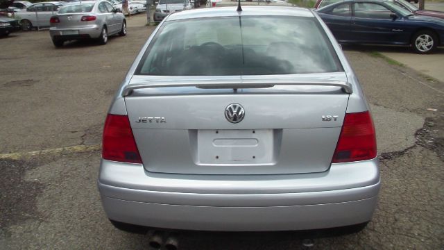 Volkswagen Jetta Supercharged Notchback Sedan