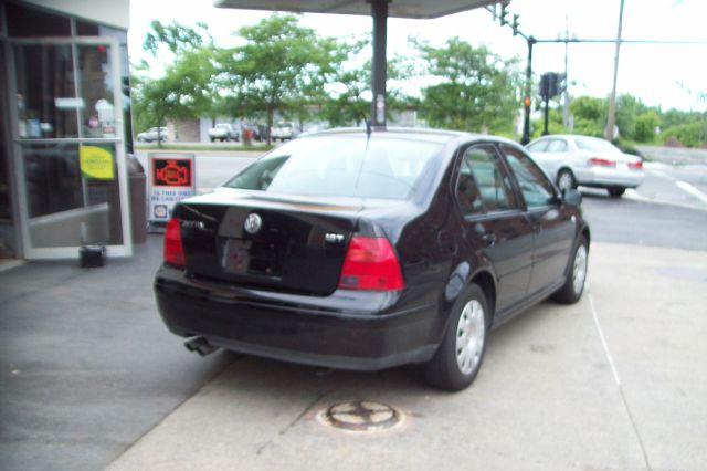 Volkswagen Jetta 2003 photo 2