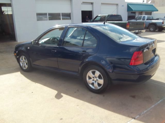 Volkswagen Jetta 2003 photo 4