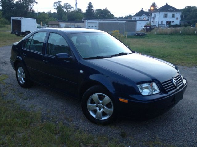 Volkswagen Jetta 2003 photo 2