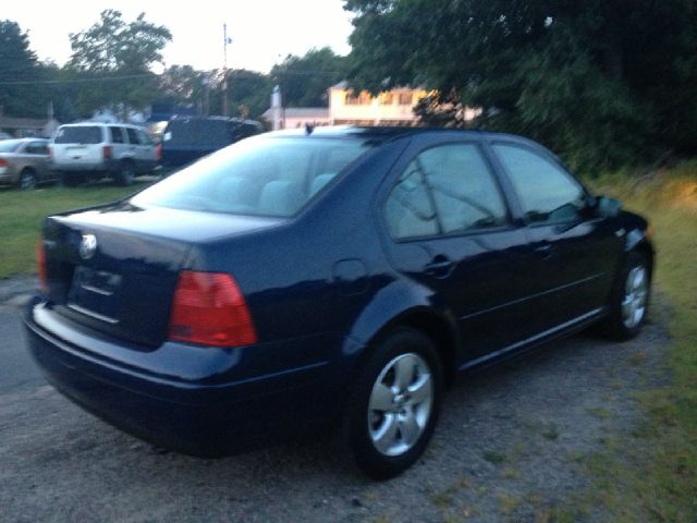 Volkswagen Jetta 2003 photo 4