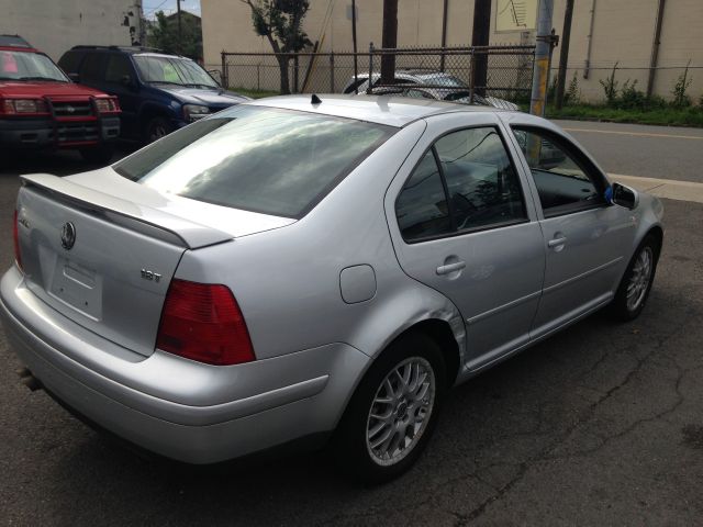 Volkswagen Jetta Supercharged Notchback Sedan