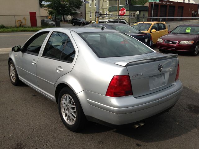 Volkswagen Jetta 2003 photo 2