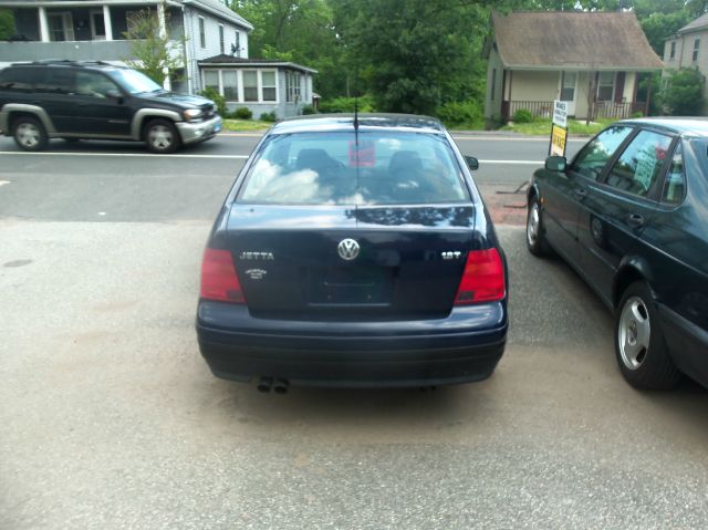 Volkswagen Jetta 2003 photo 4