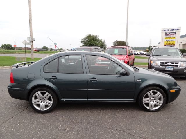 Volkswagen Jetta King Cab 4WD Sedan