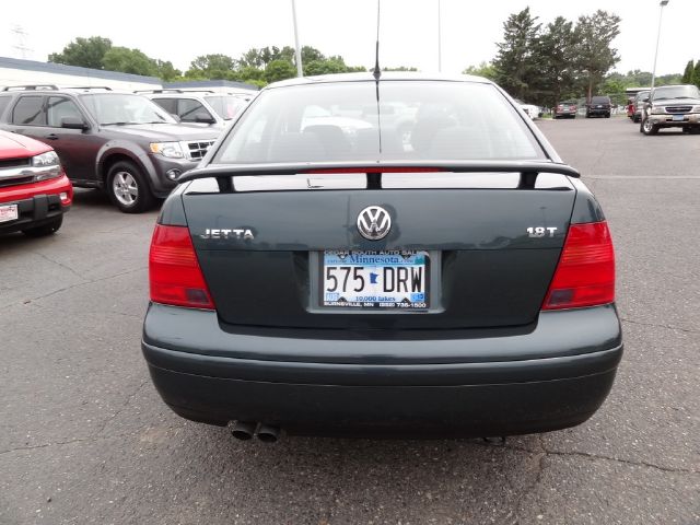 Volkswagen Jetta 2003 photo 1