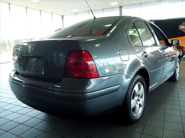 Volkswagen Jetta 2003 photo 2