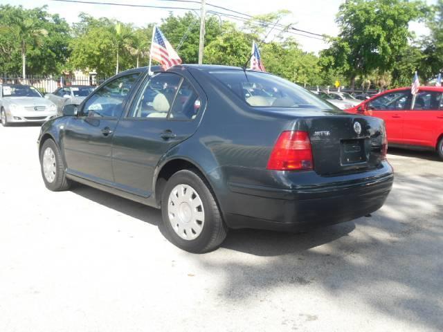 Volkswagen Jetta 2003 photo 2