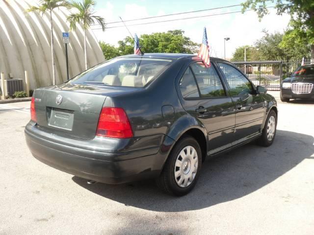 Volkswagen Jetta 2003 photo 4