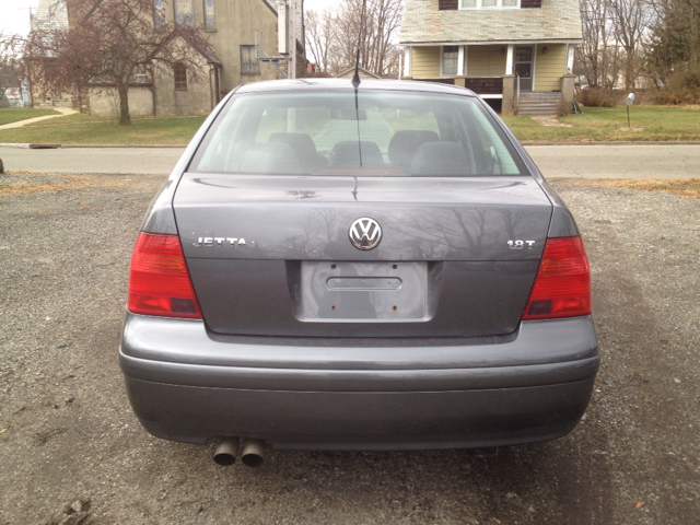 Volkswagen Jetta 2003 photo 3