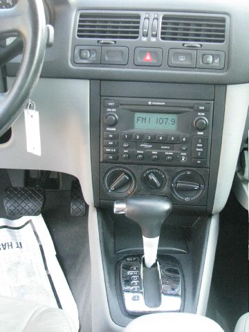 Volkswagen Jetta 2003 photo 5